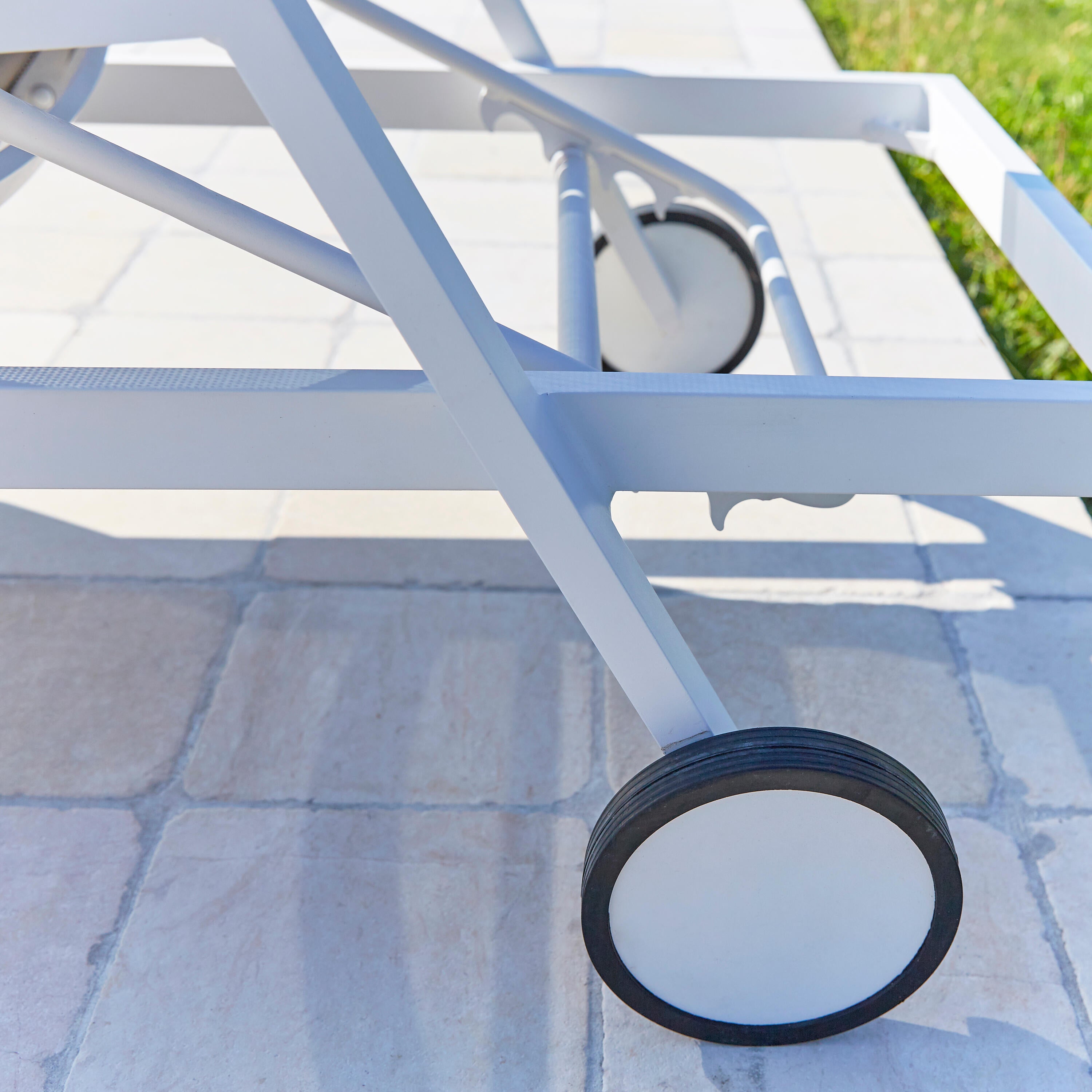 Bain de soleil en aluminium Ibiza blanc - PARIS GARDEN - 2