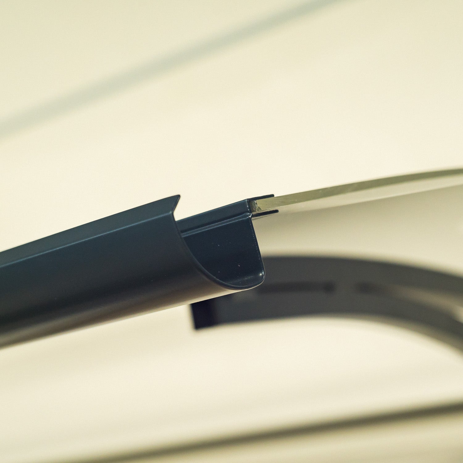 Auvent de porte d'entrée alu anthracite Olor, l.120 x H.28 x P.85 cm  - 6