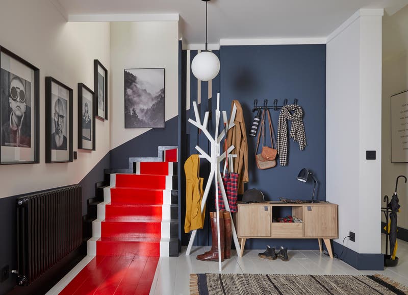 Meuble de rangement escalier couleur chêne pour la maison et sa déco