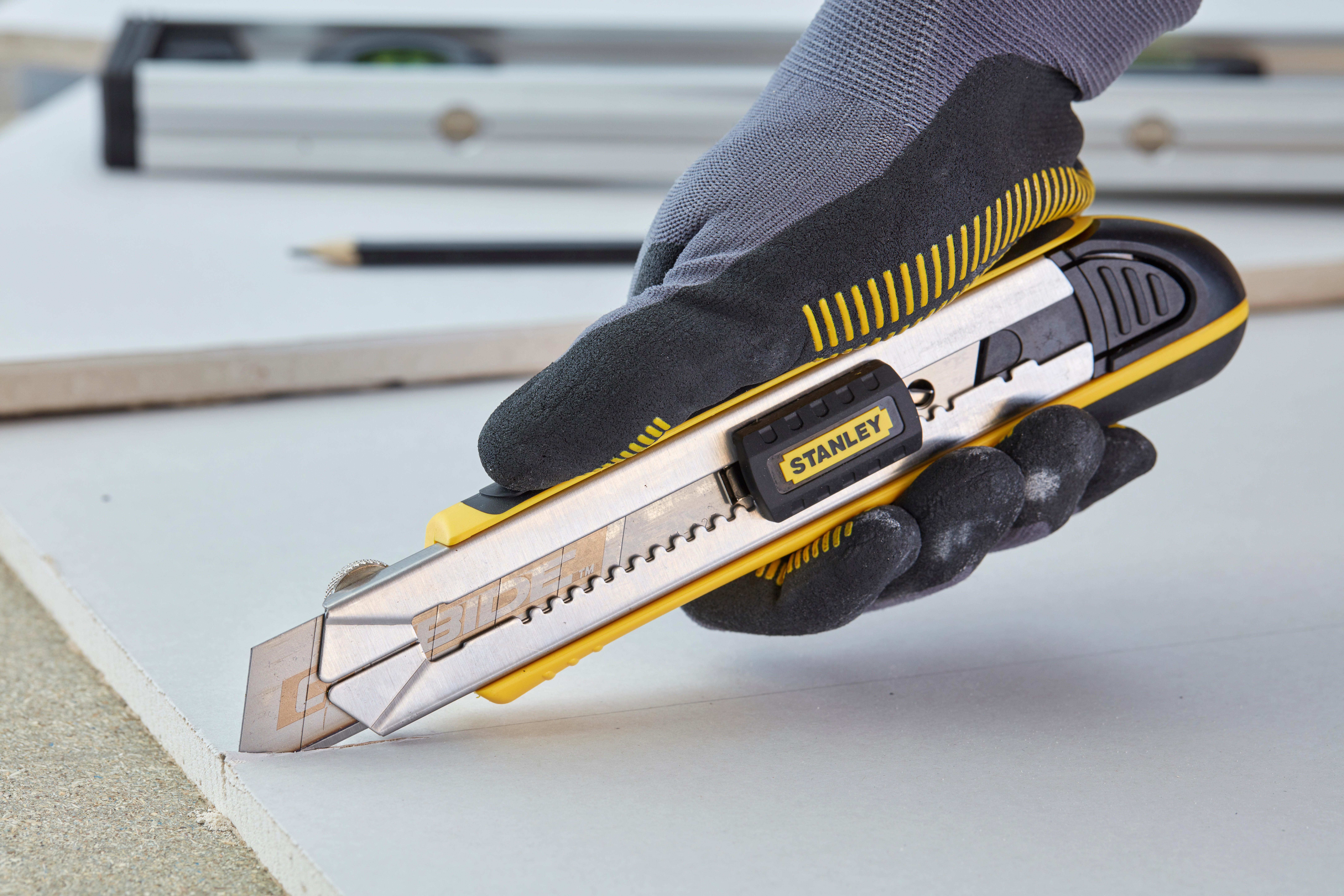 Cutter à cartouche 18 mm FATMAX - 7