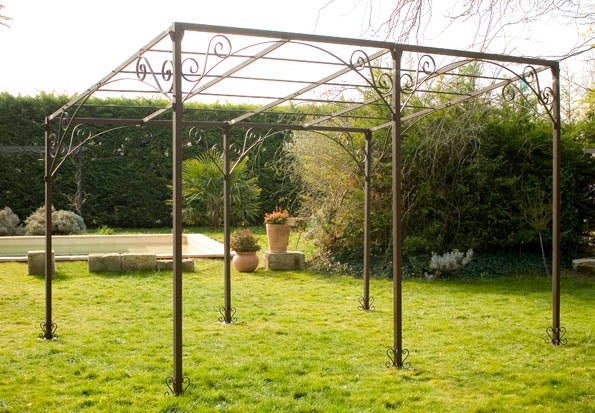 Pergola en fer forge pas cher au meilleur prix | Leroy Merlin