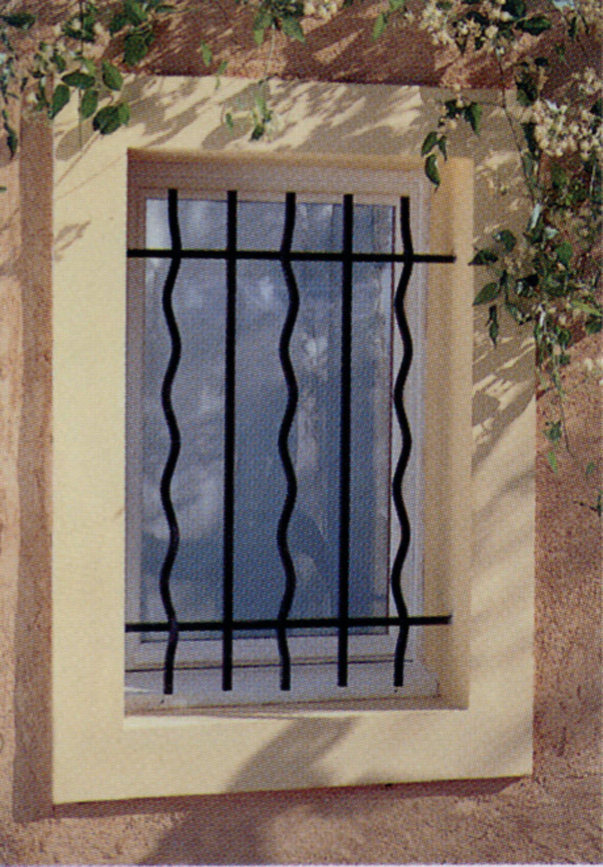 Grille De Défense Mistral à Visser – Noir, Sur Mesure Pour Vos Ouvertures