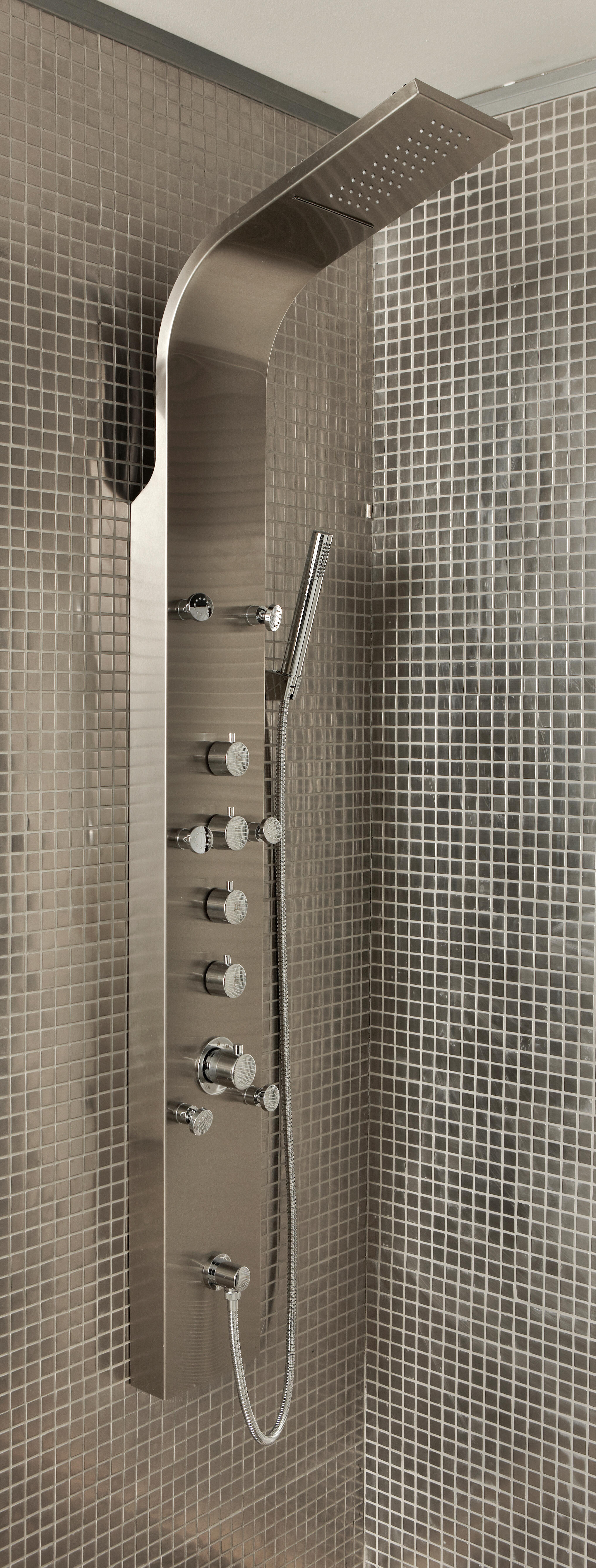 Colonne de douche hydromassante mécanique ou thermostatique chromé Orys - 2