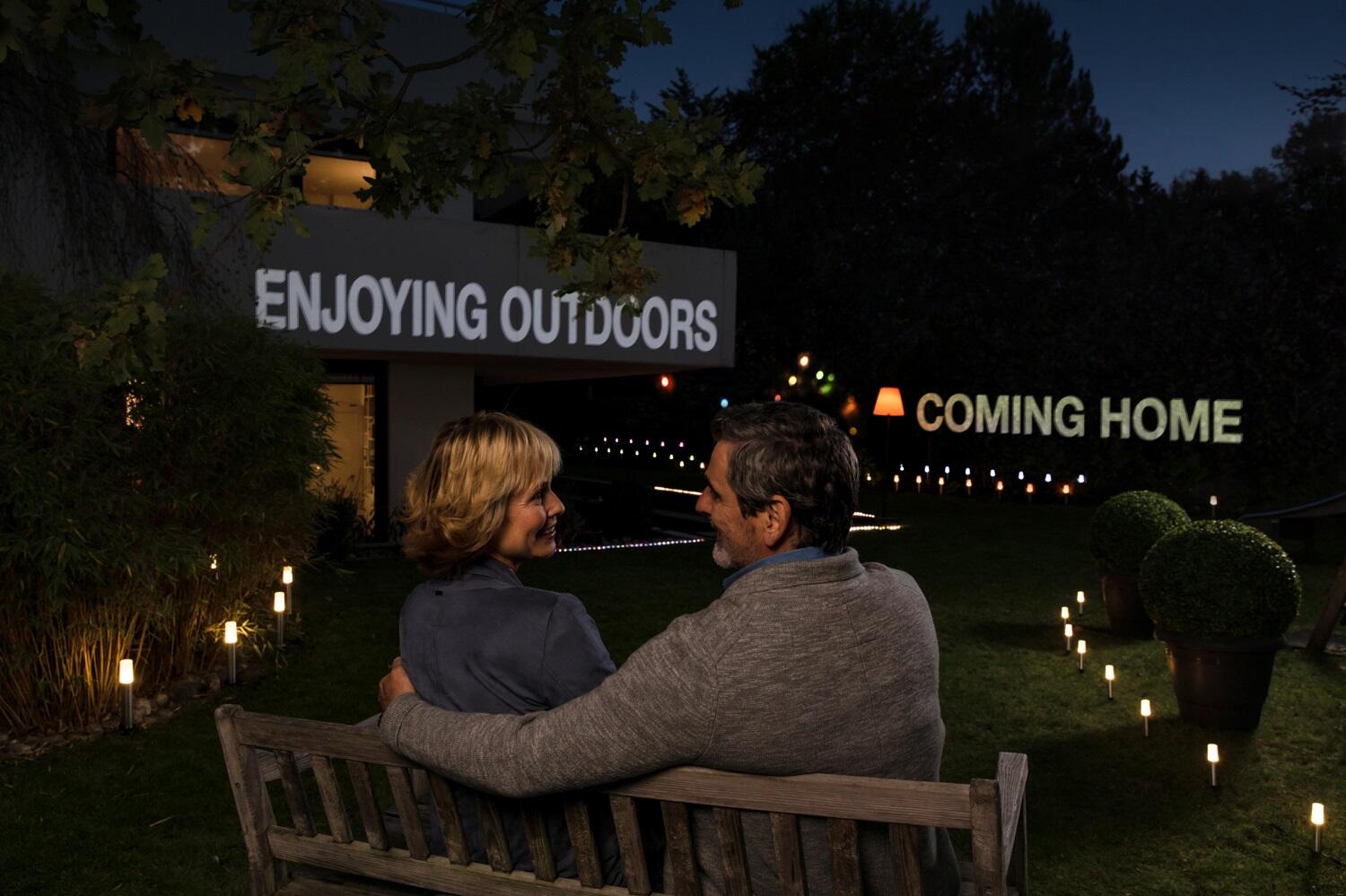 Lampione da giardino LED, kit 3 pezzi RGB Wi-Fi segnapasso H 27 cm, argento 250 LUMEN, IP65 LEDVANCE - 3