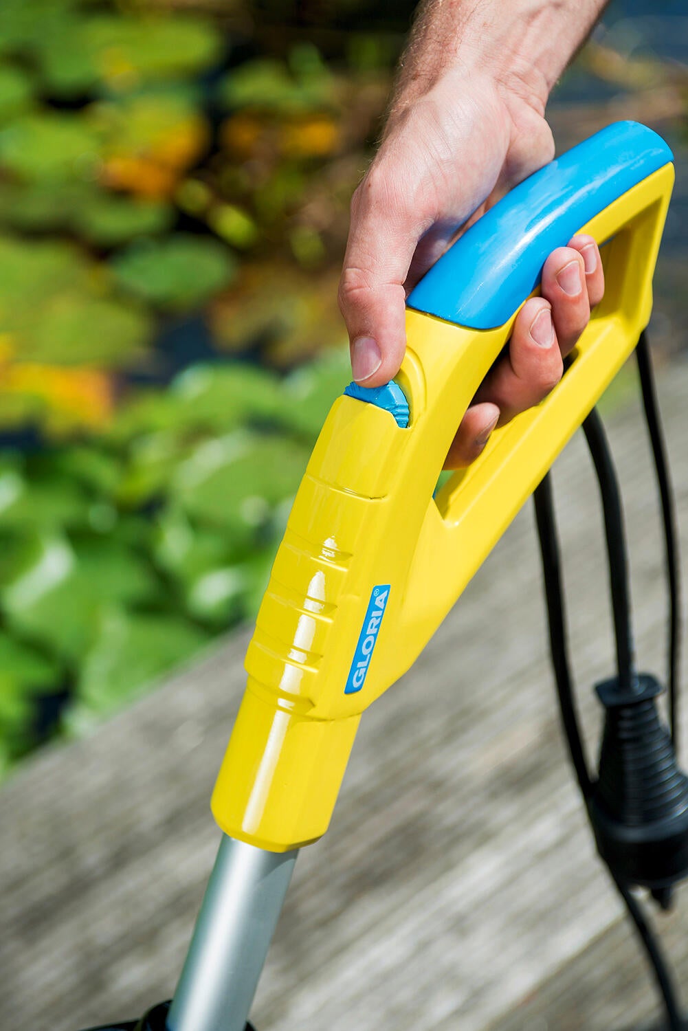 Nettoyeur de terrasse GLORIA Multibrush livré avec brosse bois - 4