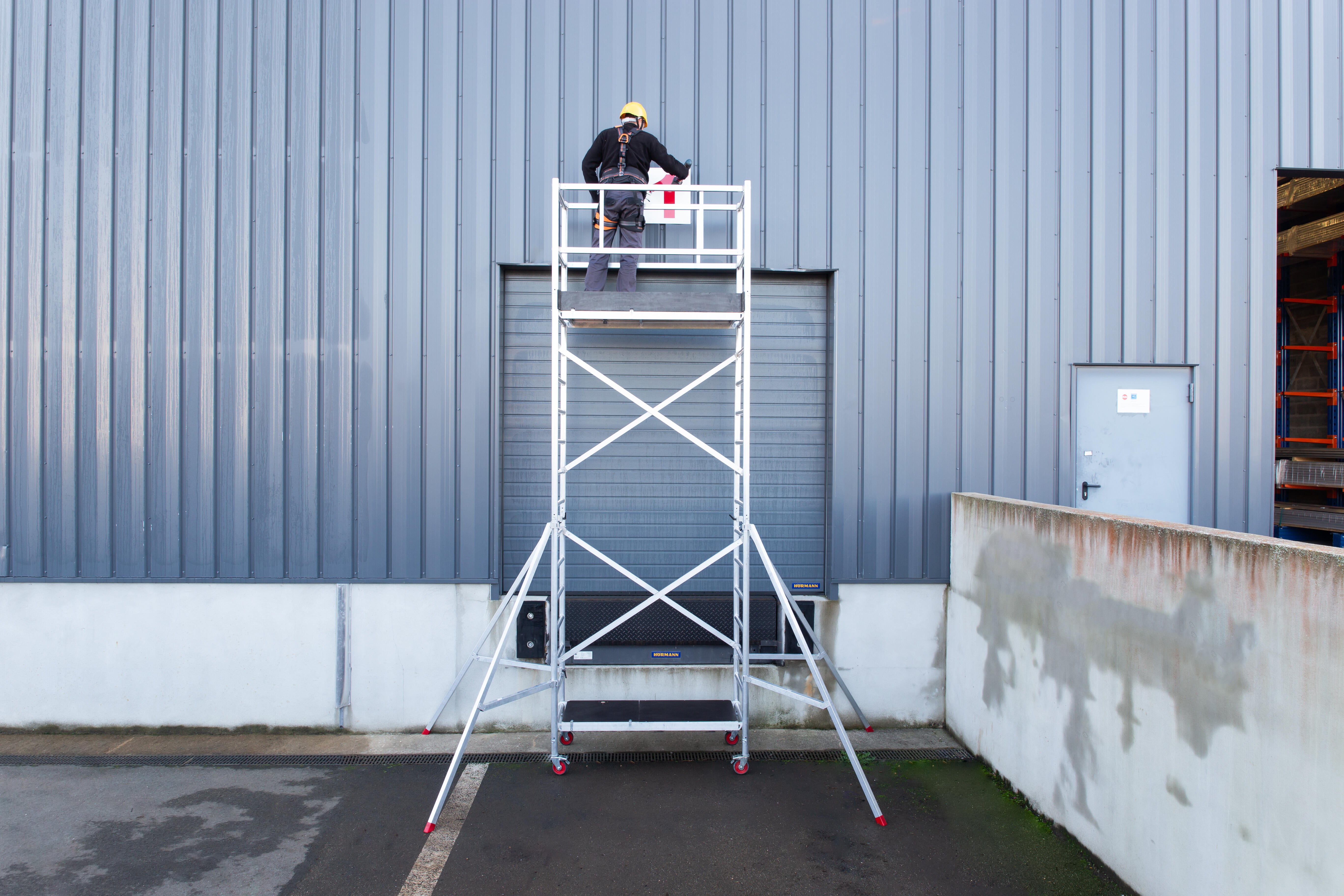 Echafaudage aluminium Expert professionnel HAILO hauteur de plateau 3.65 m - 9