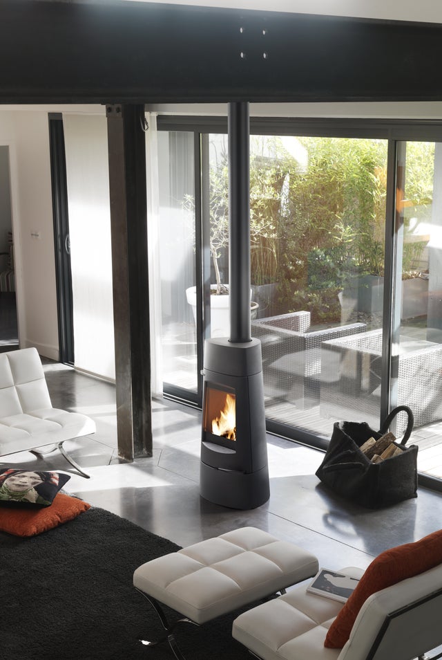 Poêle à bois INVICTA Aratos noir, 8 kW