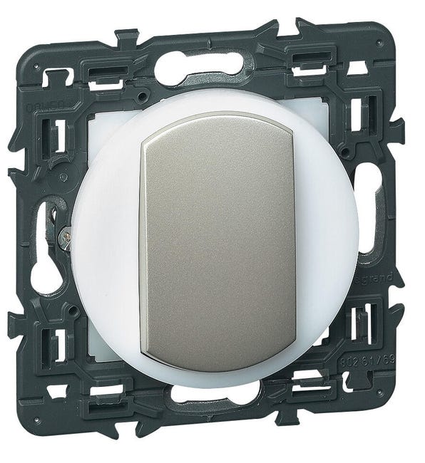 Legrand celiane va et vient titane d'occasion - Bricolage Legrand celiane va et vient titane d'occasion - Bricolage