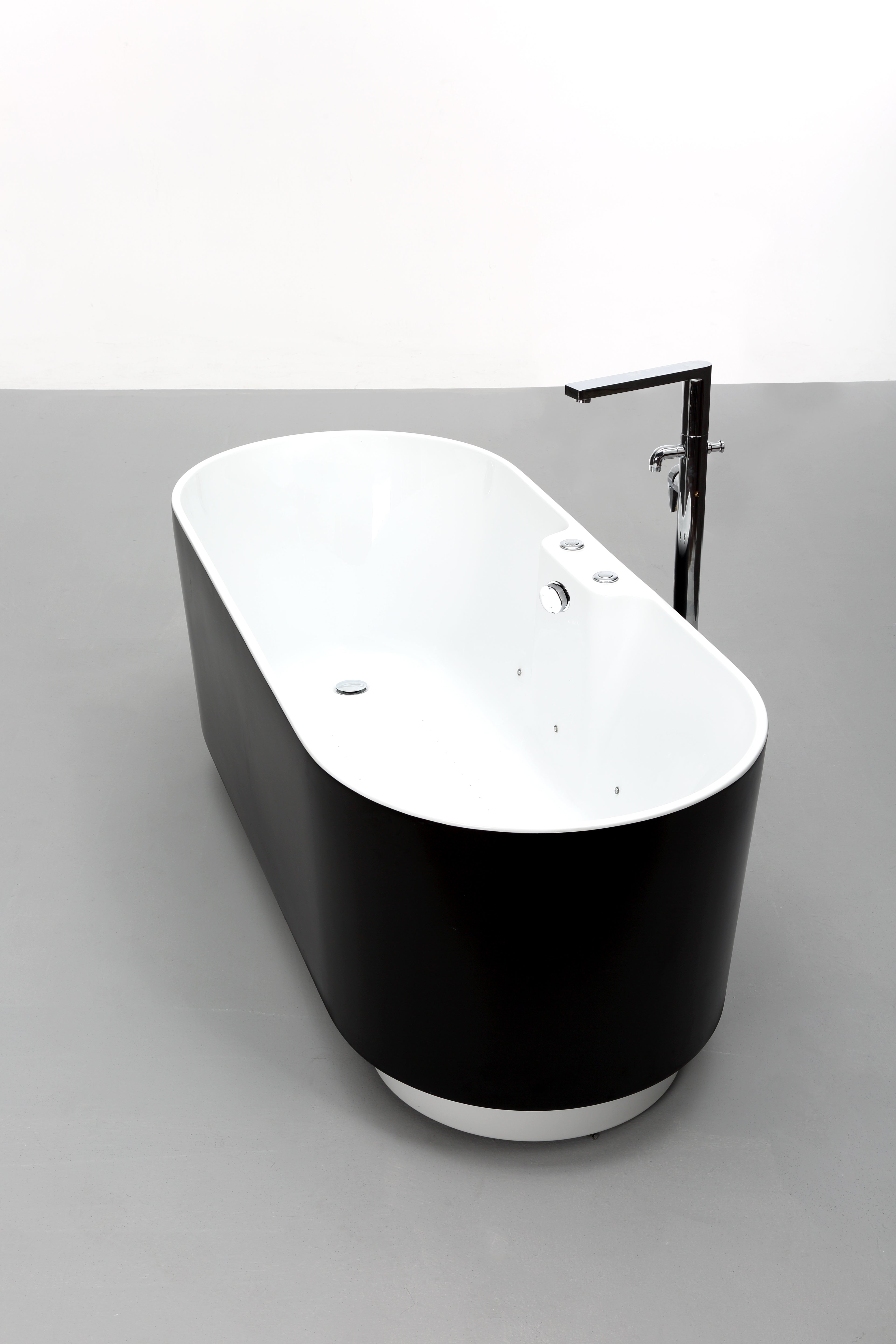 Baignoire balnéo L.175x l.75cm noir Ukio SPALINA - 7