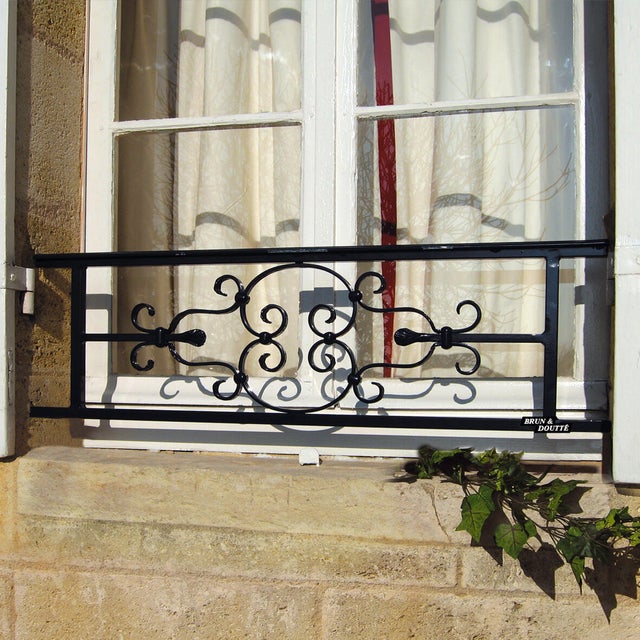 Barre d'appui pour fenêtre, A l'ancienne, acier prépeint, BRUN ET DOUTTE