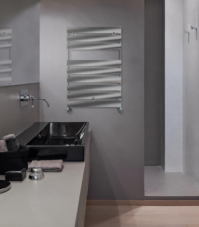 Sèche-serviettes eau chaude RADIATORI 2000, 374 W, H.78 x l.52.6 cm Rettangolo c