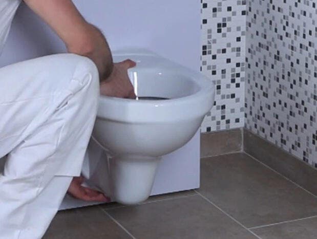 Comment installer un WC suspendu