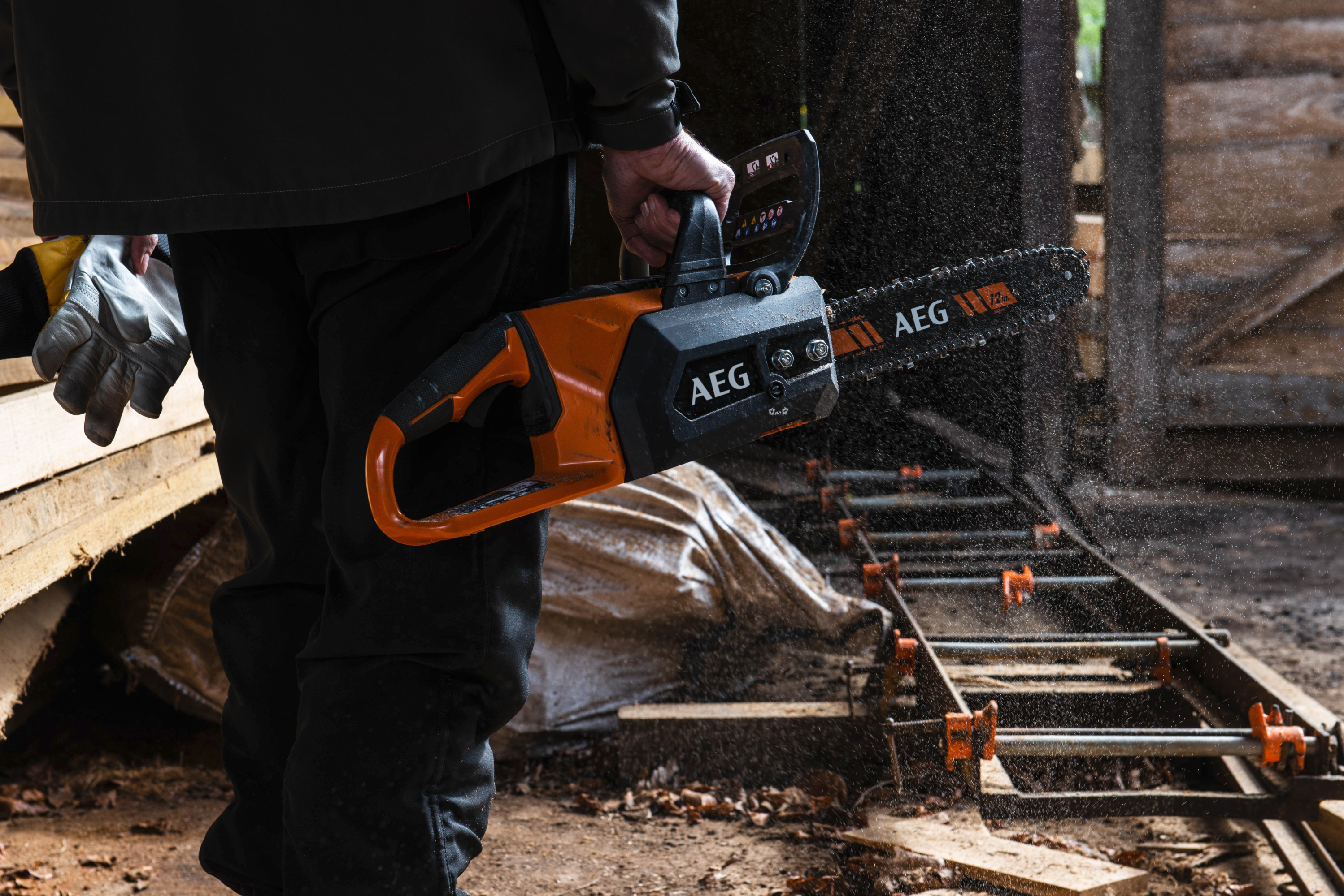 Tronçonneuse sur batterie brushless AEG Acs18b30-0 18 V, sans batterie - 4