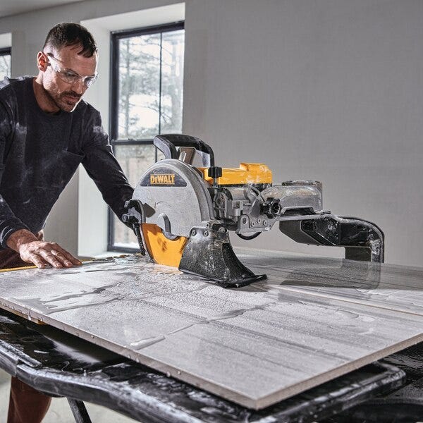 DeWALT - Scie à carrelage grande capacité 1600W 250mm - D36000 - 2