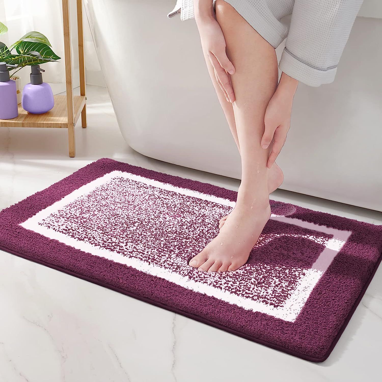 VOUNOT® 2 Pezzi Tappeto Bagno Antiscivolo 40x60 cm, Tappetino Super Assorbente in Ciniglia di Microfibra Extra Spesso a Righe, Lavabile in Lavatrice, Soffice e Morbido, Grigio VOUNOT® 2 Pezzi Tappeto Bagno Antiscivolo 40x60 cm, Tappetino Super Assorbente in Ciniglia di Microfibra Extra Spesso a Righe, Lavabile in Lavatrice, Soffice e Morbido, Grigio