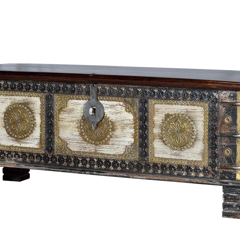 Pień z drewna mango z brązowymi detalami