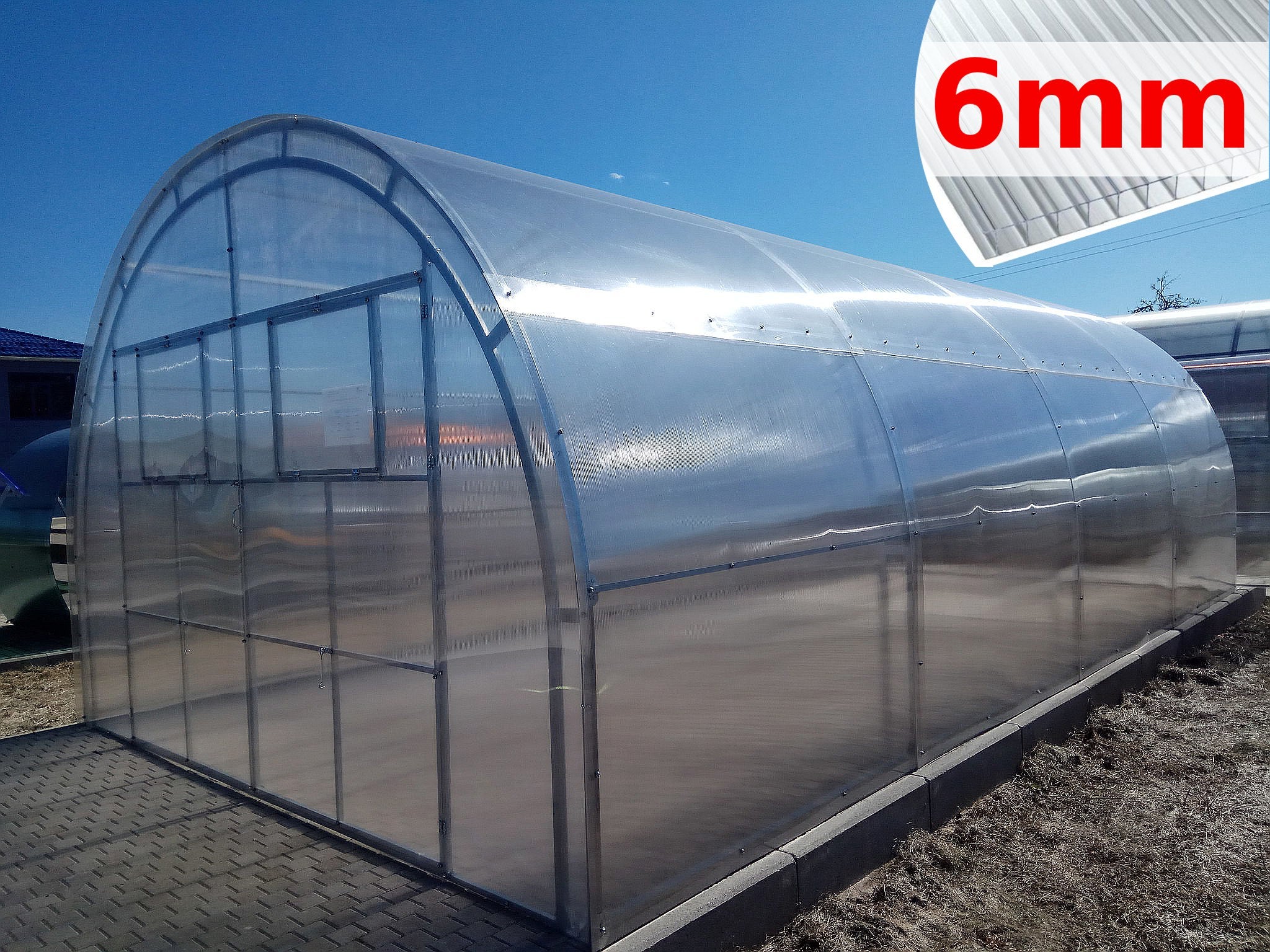 Serra Master 4x16m con arcate a traliccio e copertura policarbonato alveolare 6mm - 5