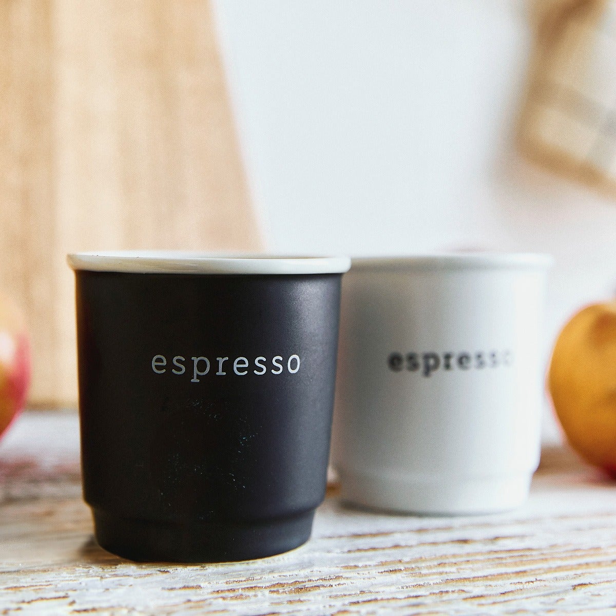 Kubek VAMOS do espresso czarny 0,1 l HOMLA