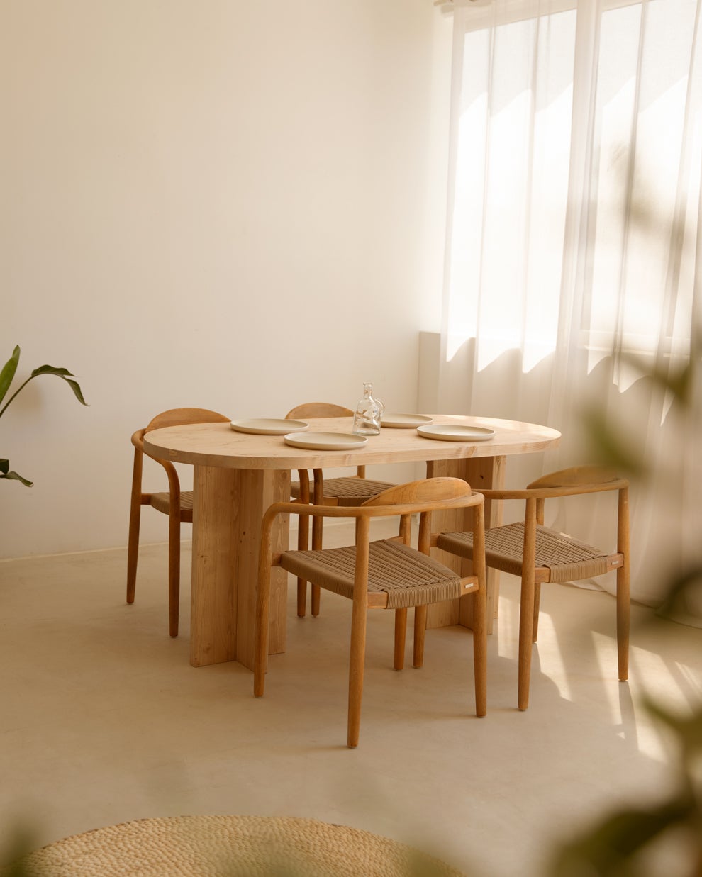 Set Tavolo Da Pranzo Rotondo 36" + 2 Sedie Parson – Legno Asiatico, Gambe Rovere, Sedia In Pelle Verde Autumn - 4