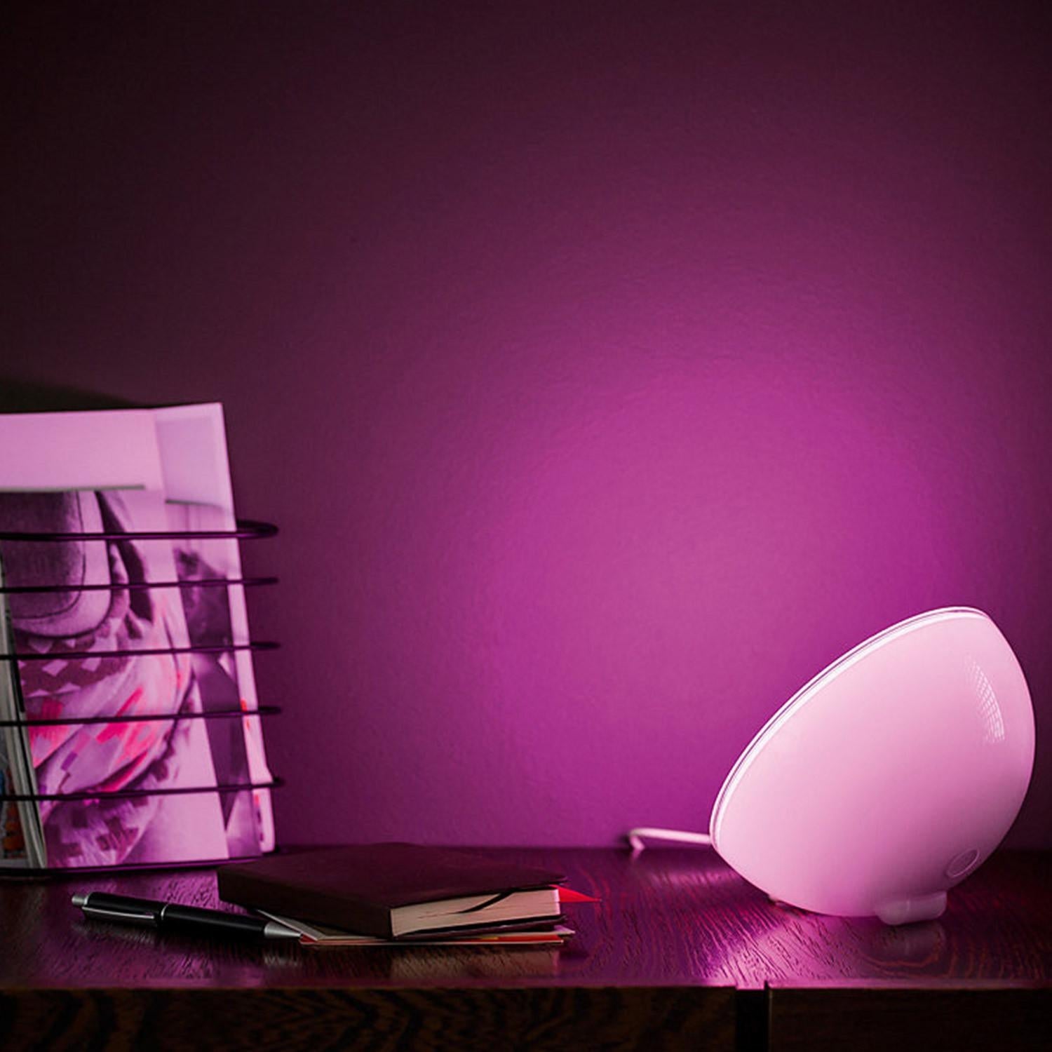 Przenośna lampa stołowa LED w kolorze białym Go 6W PHILIPS Hue RGBW