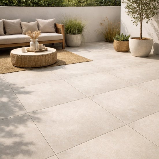 Lot de 2 dalles de terrasse en grès cérame imitation travertin Light Mix R11 - 90 x 90 x 0,9 cm - C-NEGOCE