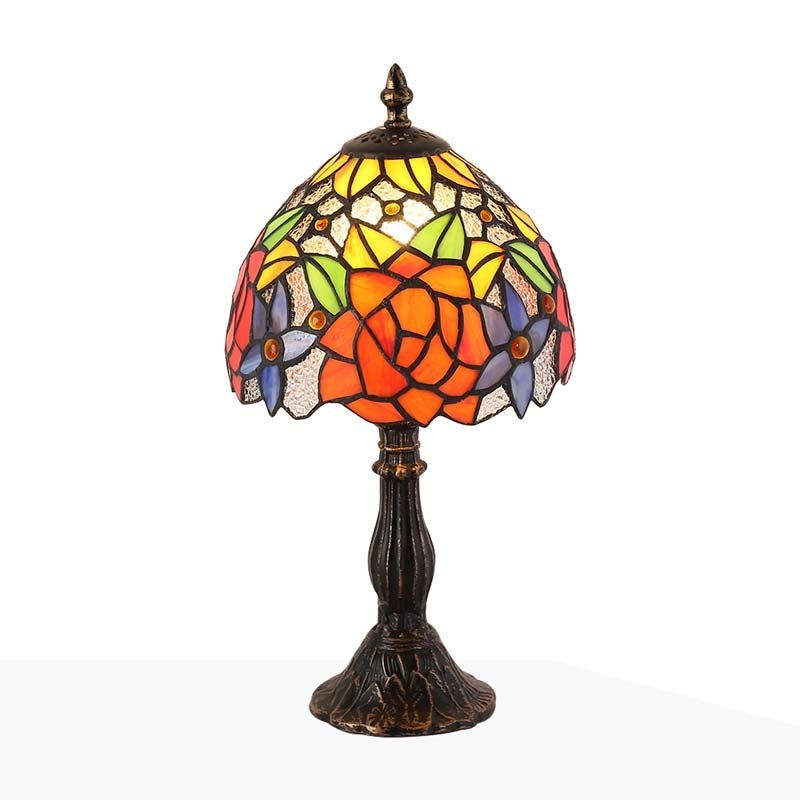 lampe-de-table-d-inspiration-tiffany-avec-mosa-que-en-verre-leroy-merlin