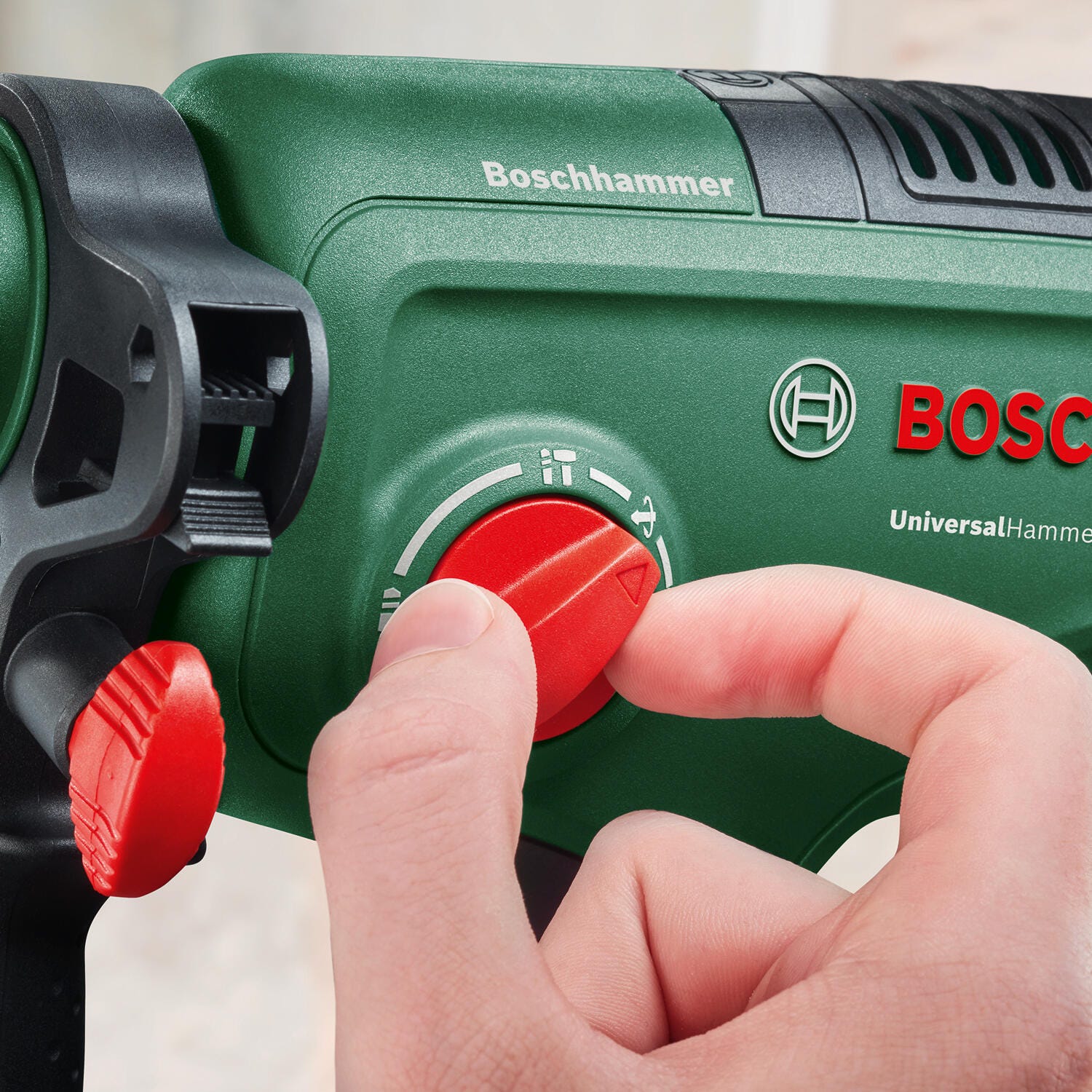 Młotowiertarka akumulatorowa BOSCH UniversalHammer 18V + 1 akumulator 4Ah - 2