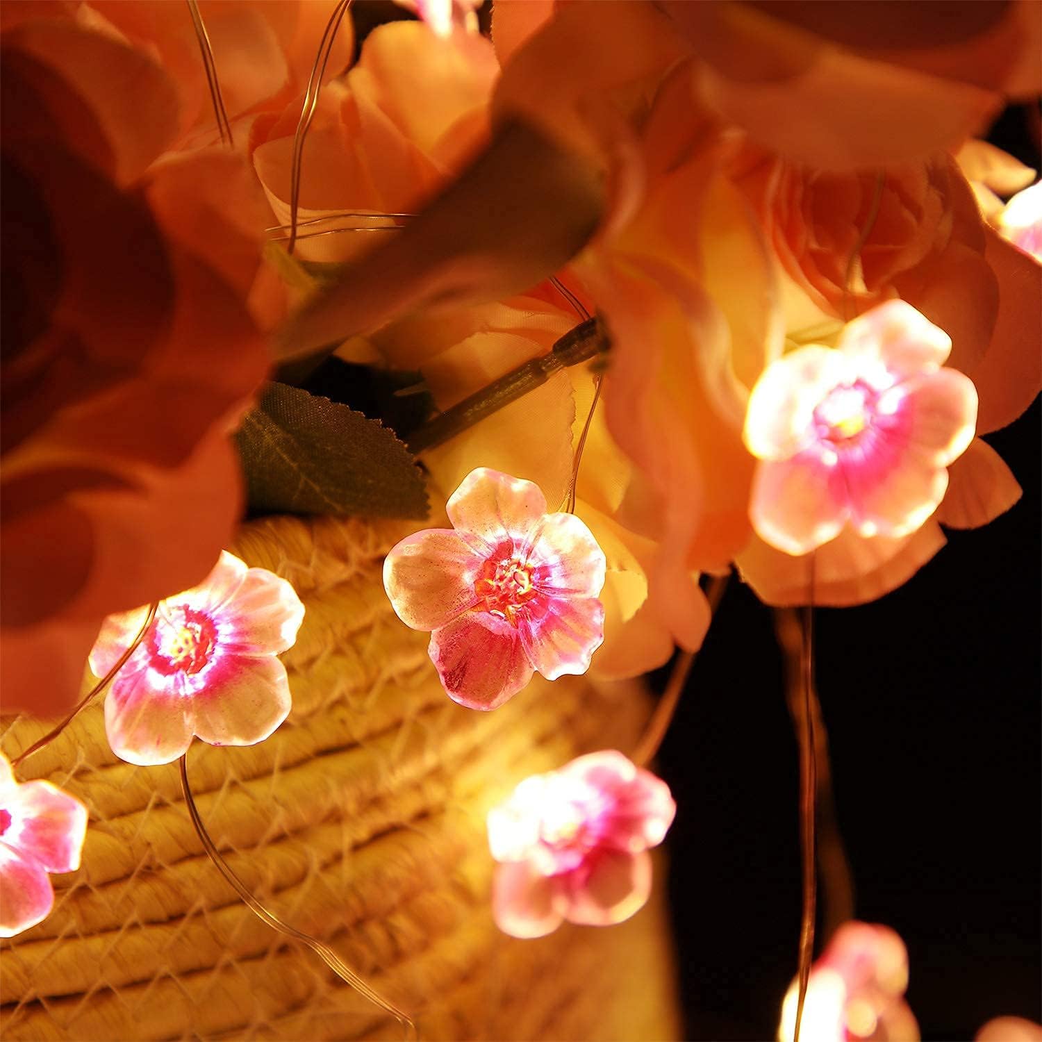 Guirlande lumineuse - 3 mètres, 30 LED - Guirlande lumineuse à fleurs de cerisier roses - Alimentée par piles - Lumière blanche chaude avec flash - 3