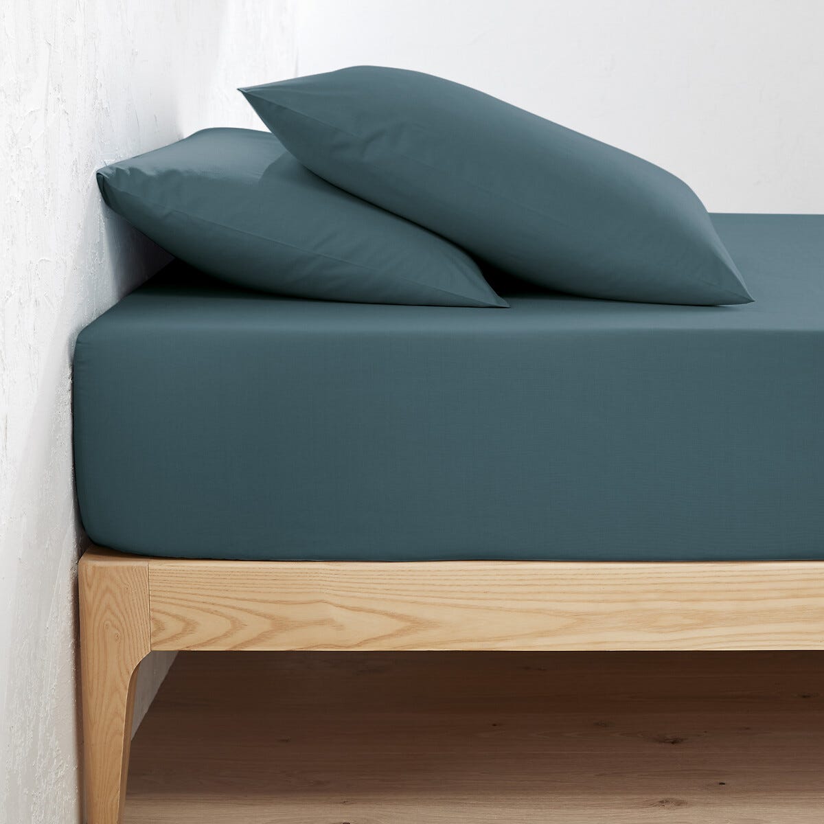 Drap housse Uni En Percale De Coton Bio Scenario Bleu P trole 140 X drap-housse-uni-en-percale-de-coton-bio-scenario-bleu-p-trole-140-x