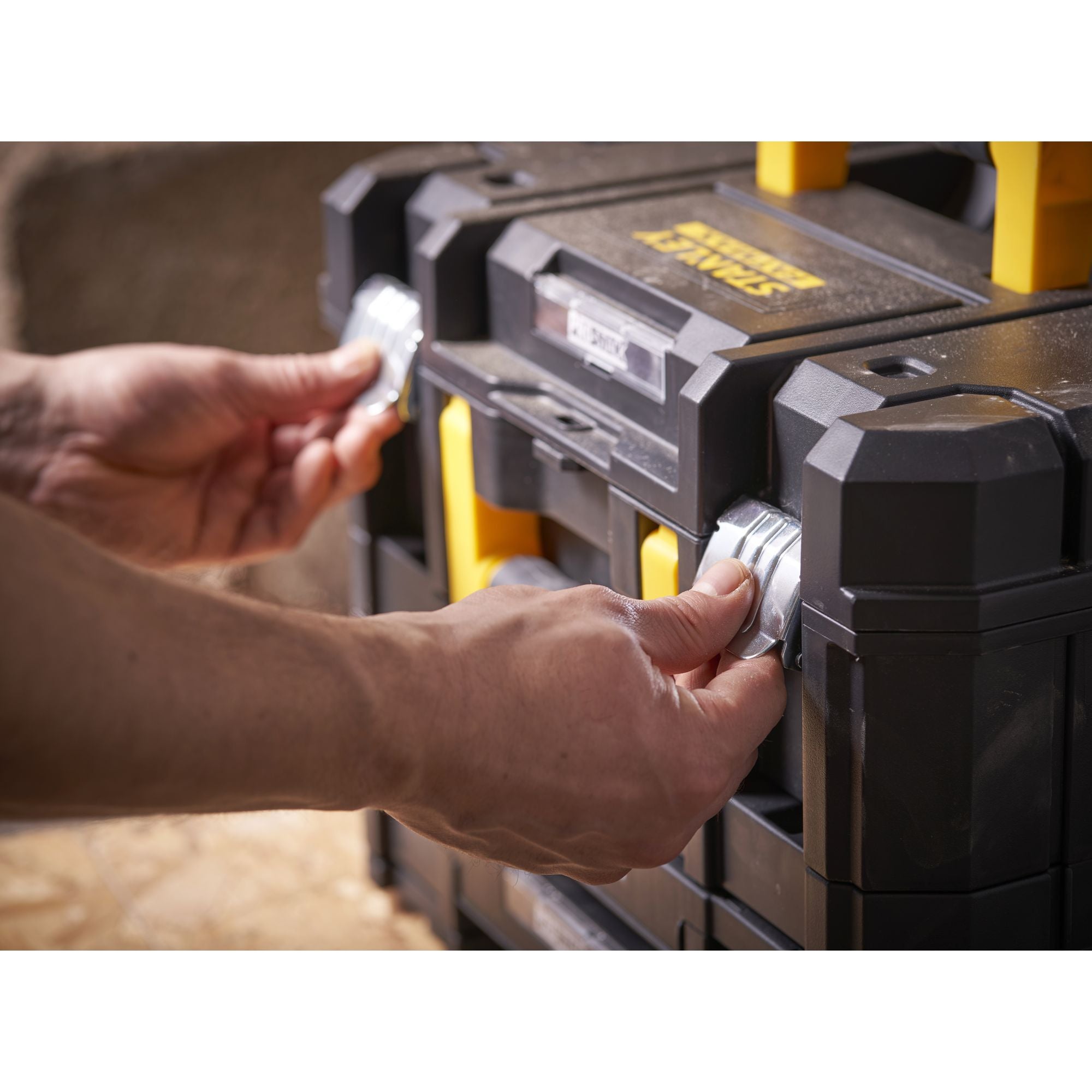 Kit Mallette + Mallette 2 tiroirs Tstak-Fatmax STANLEY 21,5L - 44 x 33,17 x 32,6 cm - FMST1-71981 - 3