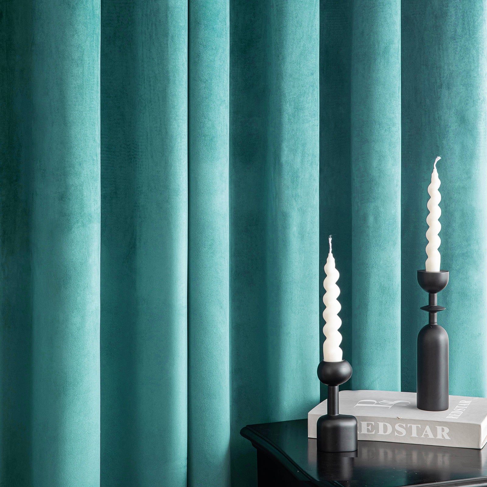 Rideaux Occultants Thermiques en Velours Épais 2 pièces, Isolation & Élégance, Convient pour les salons et les chambres à coucher 132x244CM Sarcelle - 4