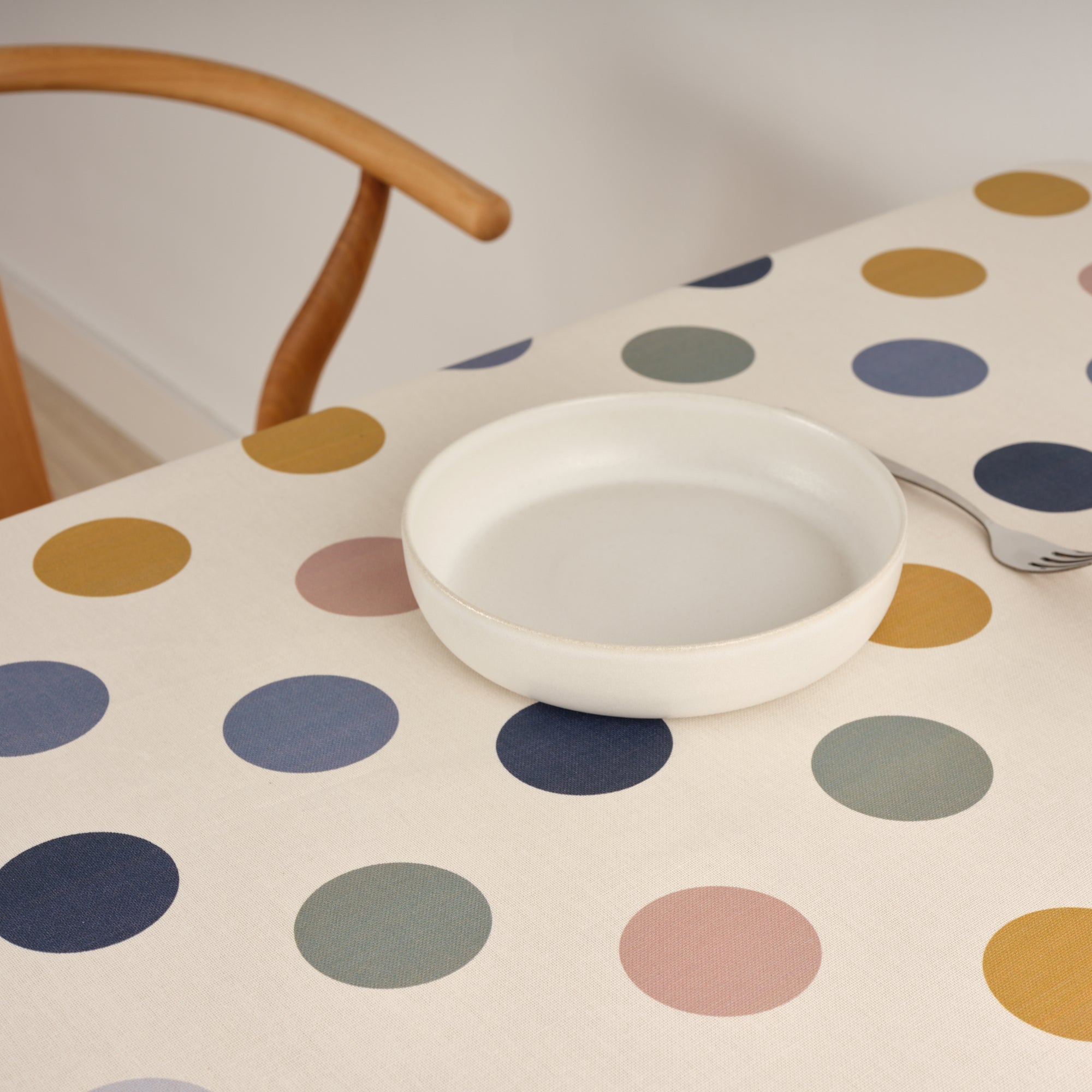Oalha de mesa antimanchas XL 0120-160 - 100x250 cm | Leroy Merlin