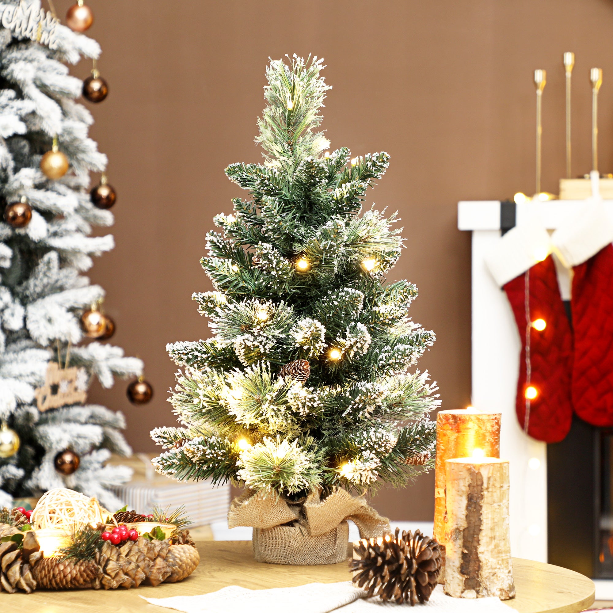 Petit sapin Noël 60cm 35 LED blanches 64 branches ignifugées pommes pin ...