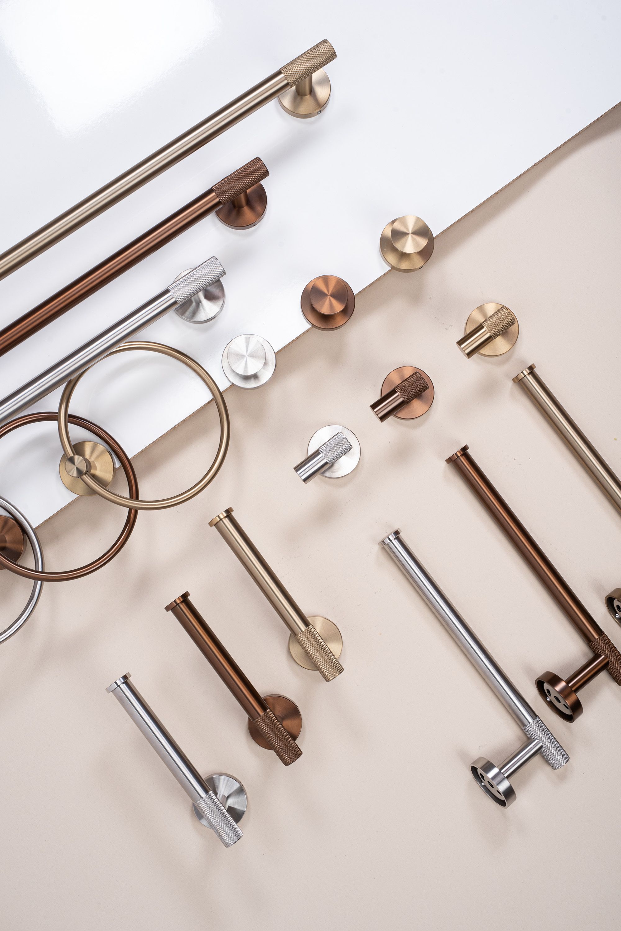 Wieszak łazienkowy jednoramienny 6603 Modern Złoty Szczotkowany - 8