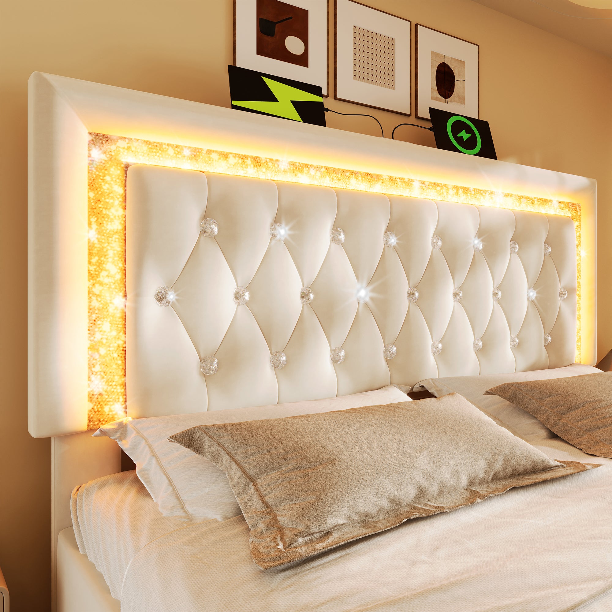 Łóżko tapicerowane z pojemnikiem 140x200 cm z aksamitu - z oświetleniem LED - z portami USB i typu C - ze stelażem listwowym - beżowe - 4