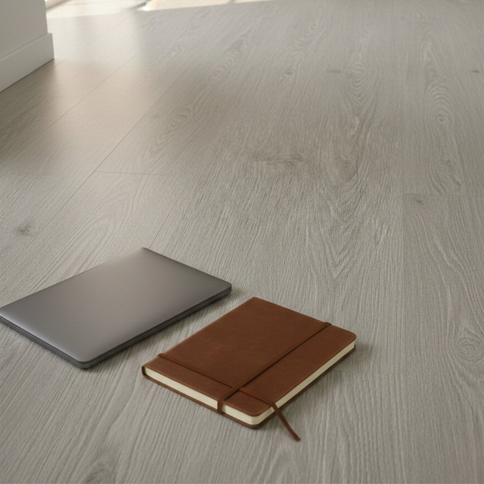 Suelo vinílico SPC clic Extrem 5 mm efecto madera Gris Perla ISOVEX (2,21 m²) - 3