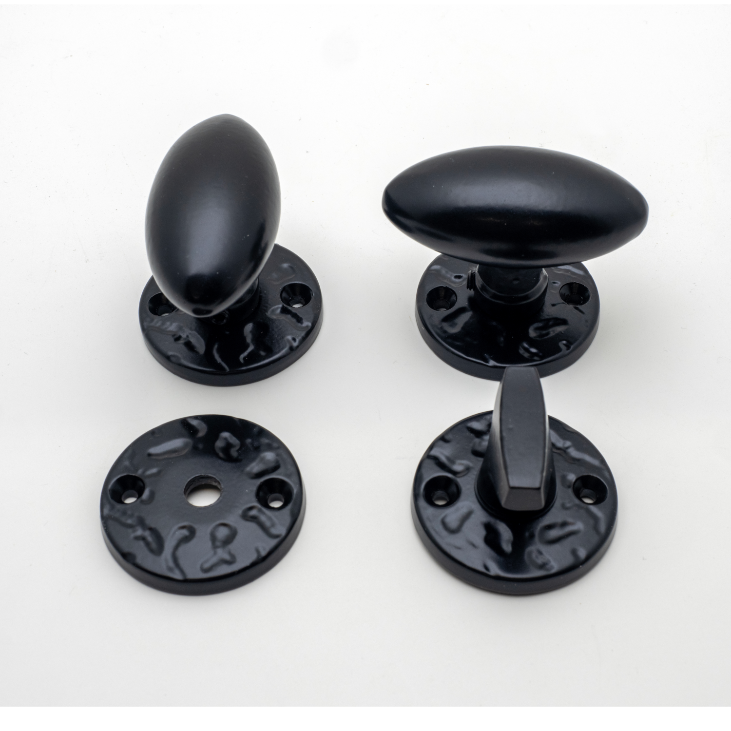 Poignée de porte ovale alu noir sur rosace avec condamnation | Leroy Merlin