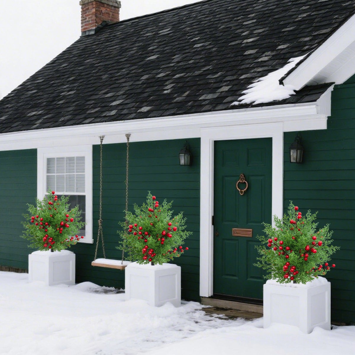 2 topiari di Natale artificiali – pianta esterna realistica con cipresso e bacche rosse, perfetta per veranda, prato, giardino e decorazioni festive - 6