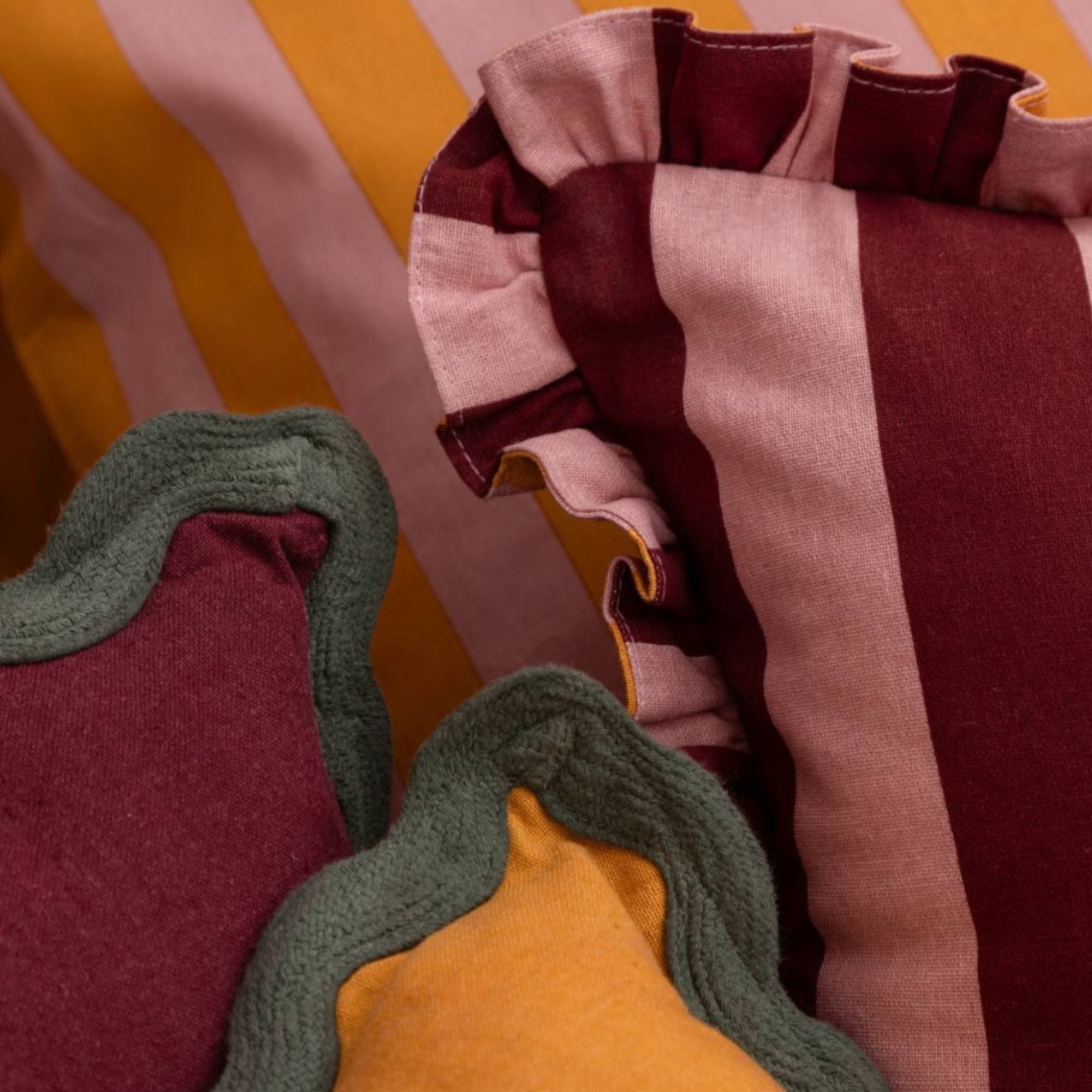 Coussin Cherry rouge carmin 46x46cm - Atmosphera créateur d'intérieur - 7