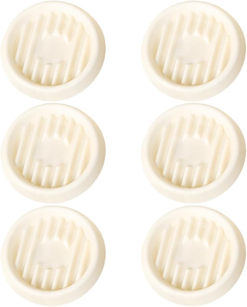 Tacka na doniczki w kolorze złamanej bieli, średnica wewnętrzna 15,5 cm, 6 plastikowych krążków odpowiednich dla roślin, gruba tacka drenażowa