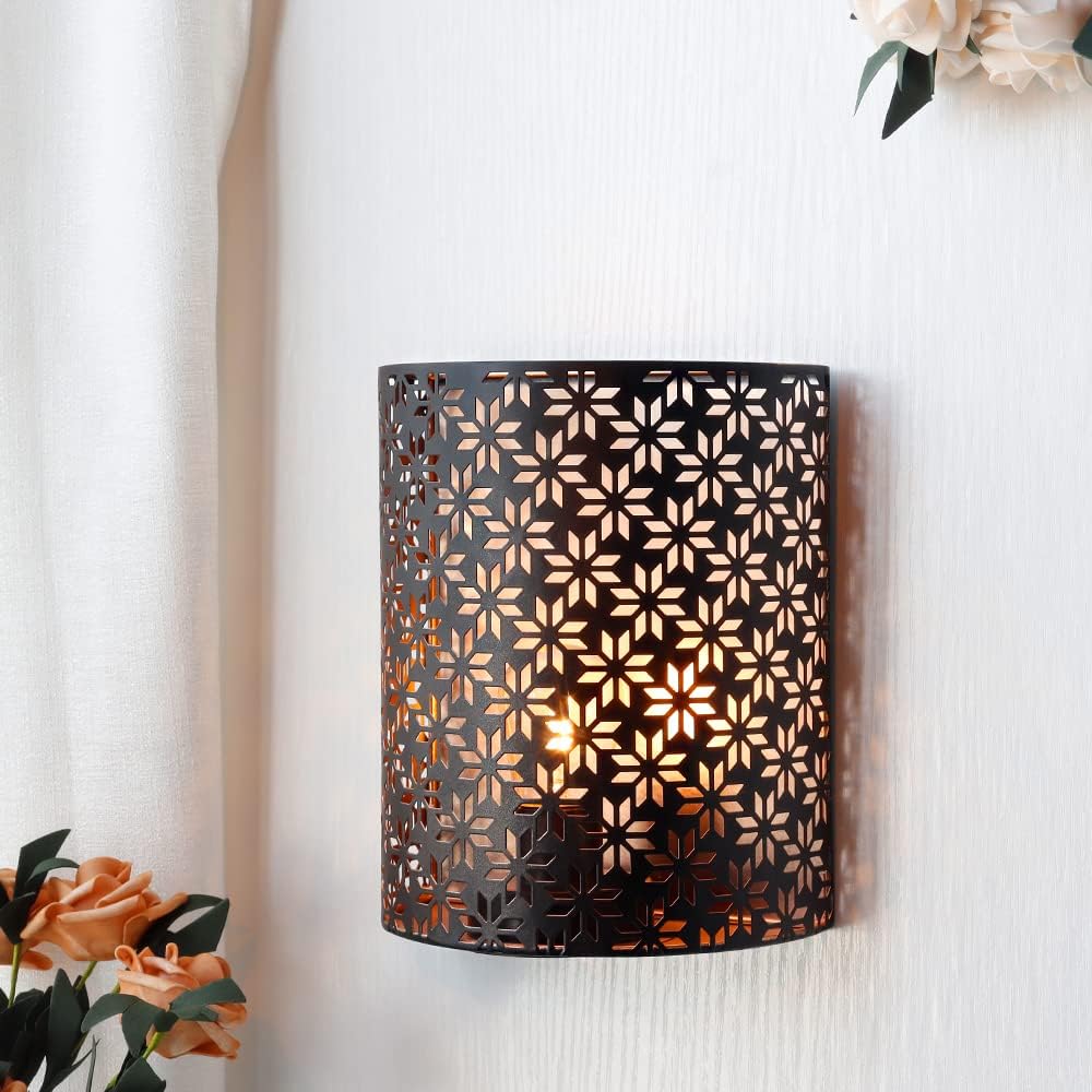 Zasilana bateriami lampa ścienna o wysokości 20 cm, wykonana z rustykalnego metalu, z 6-godzinnym timerem, idealna do salonu, sypialni, przedpokoju l