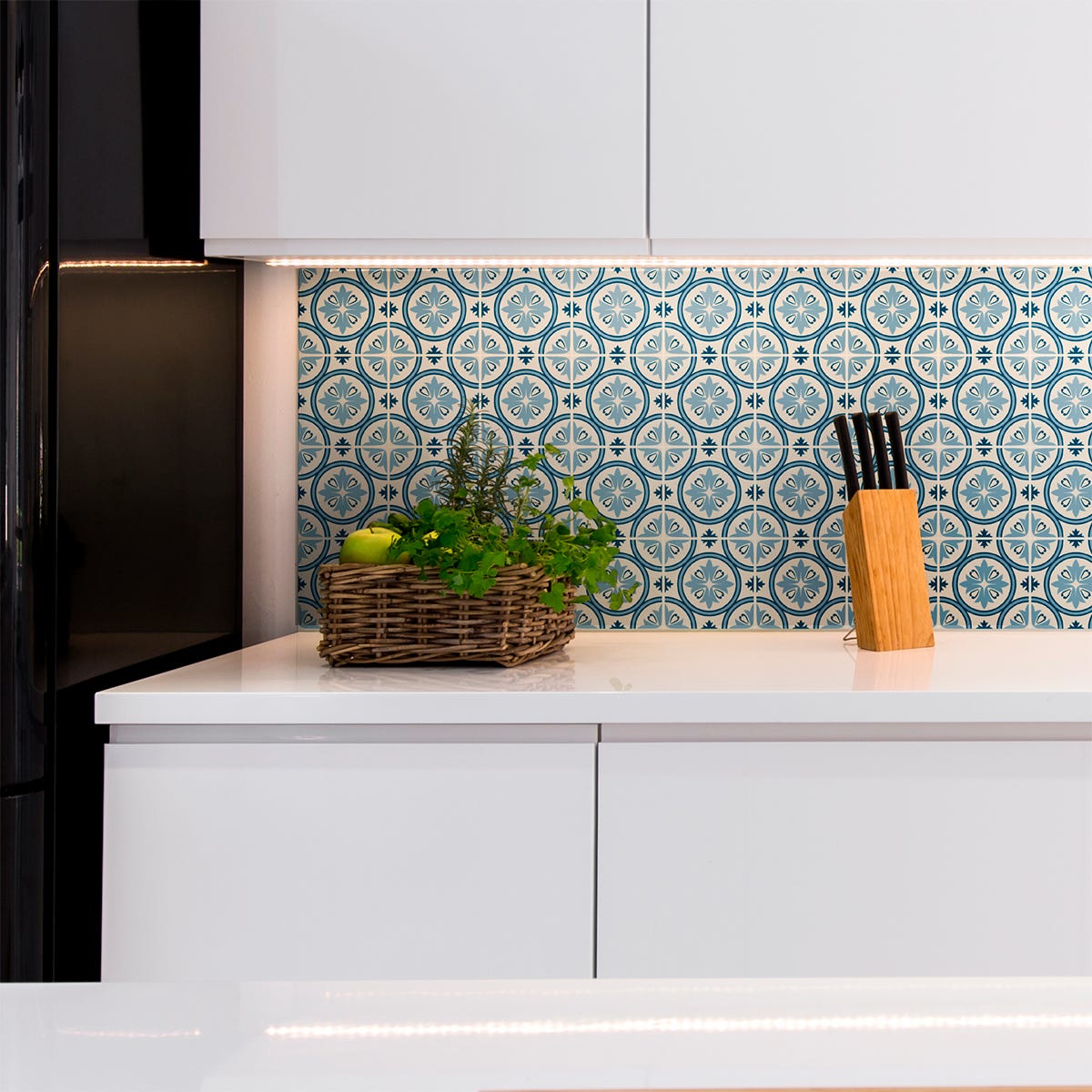 Sticker Mural Carrelage Adhésif Cuisine Salle De Bain - 24 STICKERS Carreaux De Ciment Authentiques Henia 24stickers15x15cm 86807865 Sticker Mural Carrelage Adhésif Cuisine Salle De Bain - 24 STICKERS Carreaux De Ciment Authentiques Henia 24stickers15x15cm 86807865