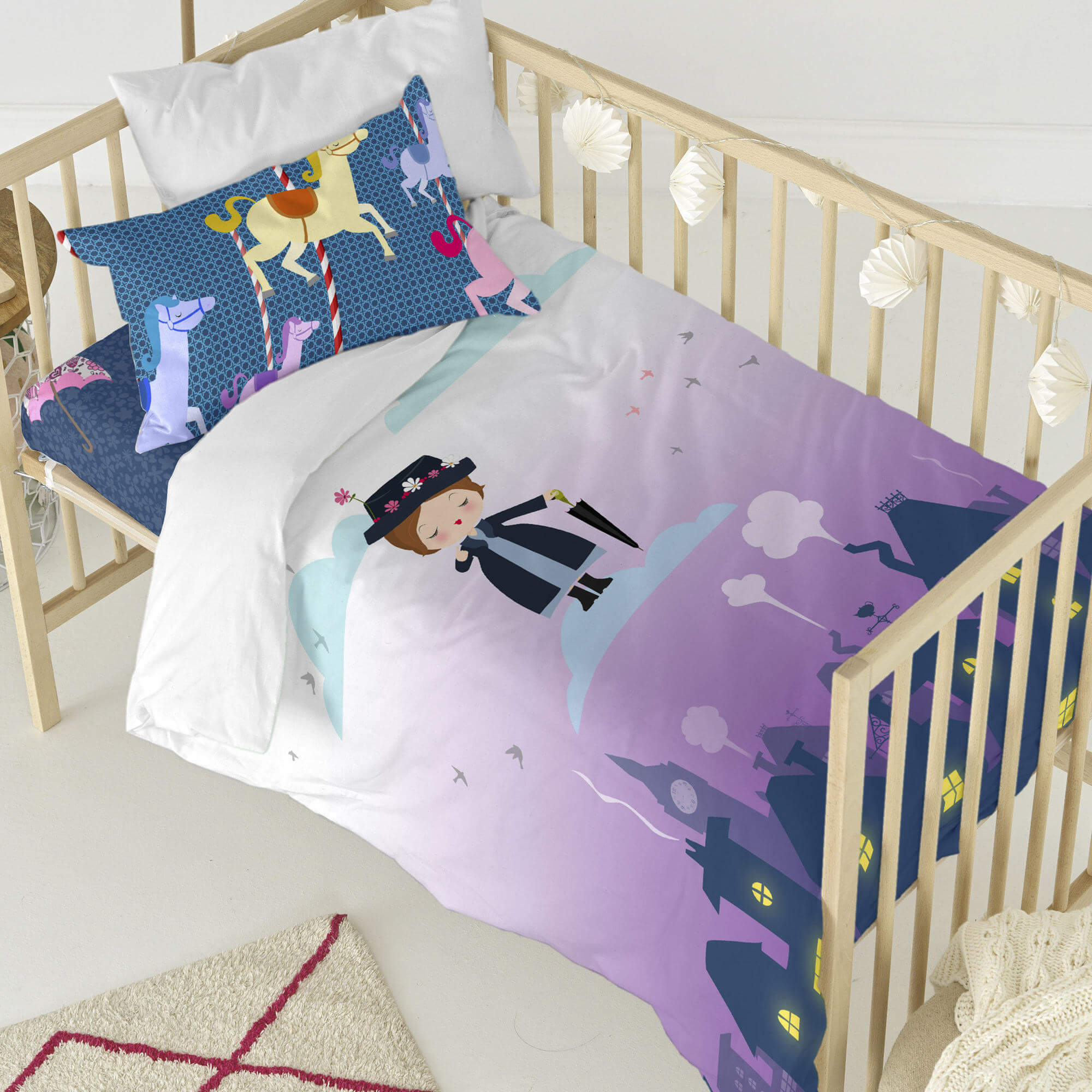 Parure De Lit Bébé 2 Pièces Baby Comfort 80x70 Cm - Couette Et Oreiller Plat, Motif "It's A Boy", 100% Coton