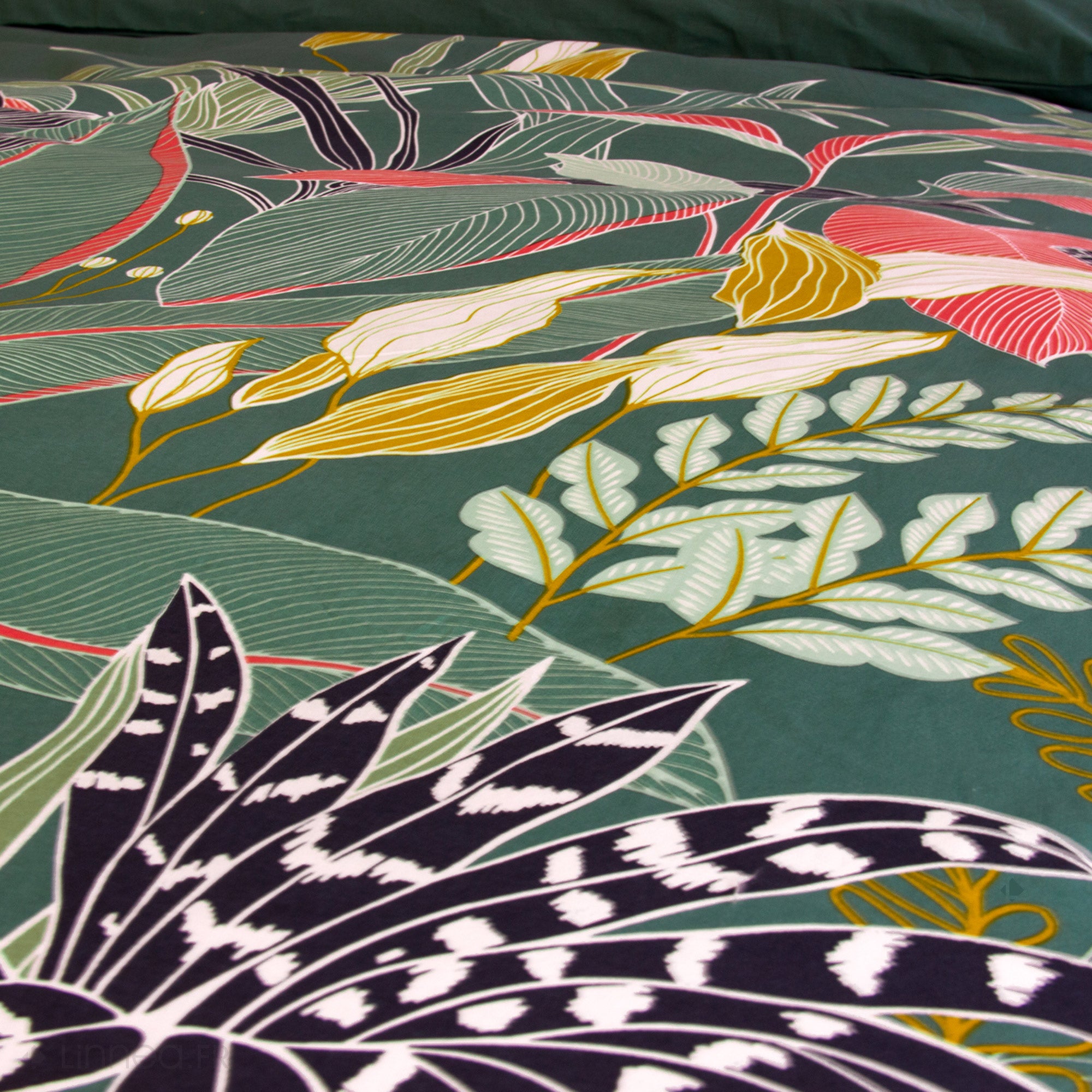 Parure de lit 260x240cm en coton GIGAJUNG vert motif tropical 3 pièces - 7