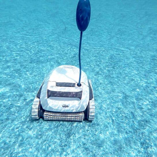 Dolphin e10 Robot nettoyeur de piscine 8m Brosse active à double vitesse sans effort du fond de la piscine Filtre supérieur - 8