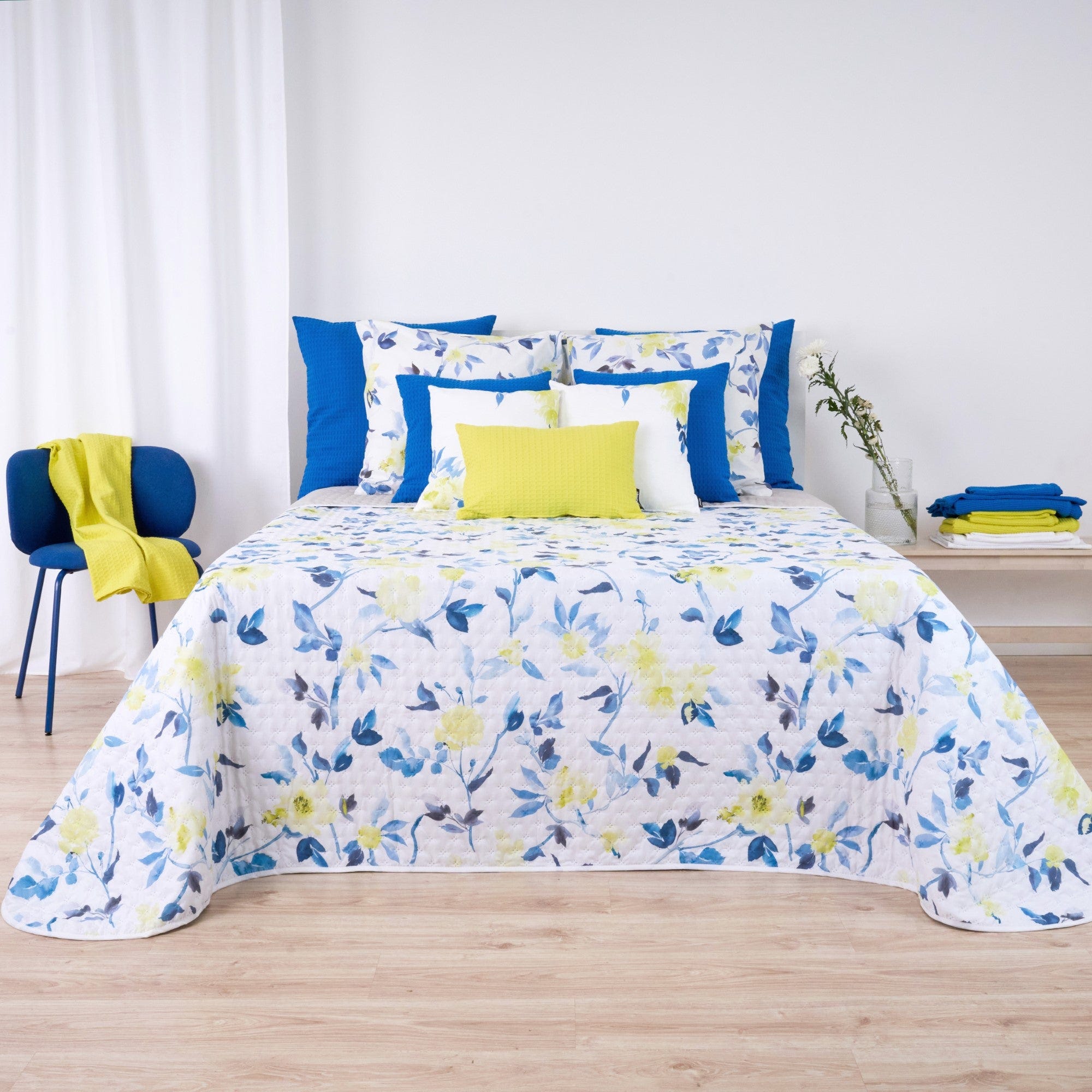 Copriletto Blu Valentina singolo | Blumarine Home Collection Copriletto Blu Valentina singolo | Blumarine Home Collection