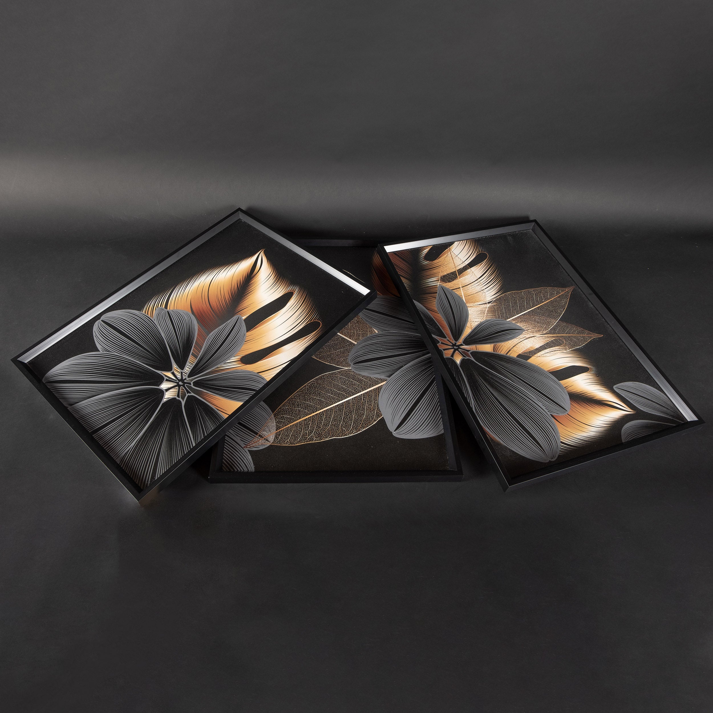 DekoArte - Tableau decoration murale salon STYLE FLOWERS 50x70 cm x3 pièces - Tableaux avec cadre noir inclus - 5