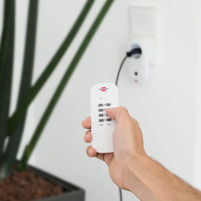 Prises de courant 3 pcs avec télécommande Comfort-Line Brennenstuhl