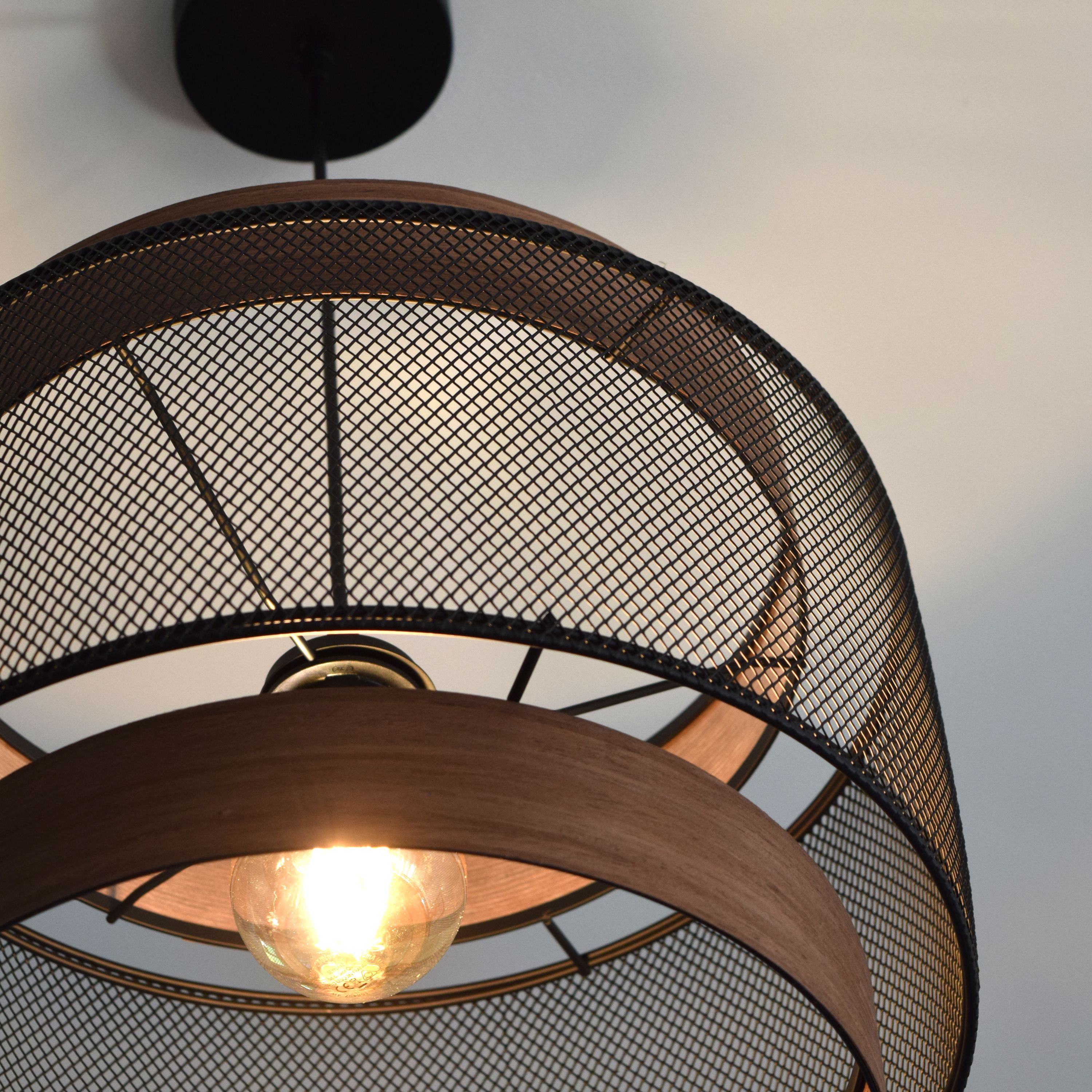 INSPIRE - Candeeiro de teto suspenso TAIGA - 1 x E27 - 40 cm - IP20 - Preto - Candeeiro suspenso - Aço - Madeira - 8