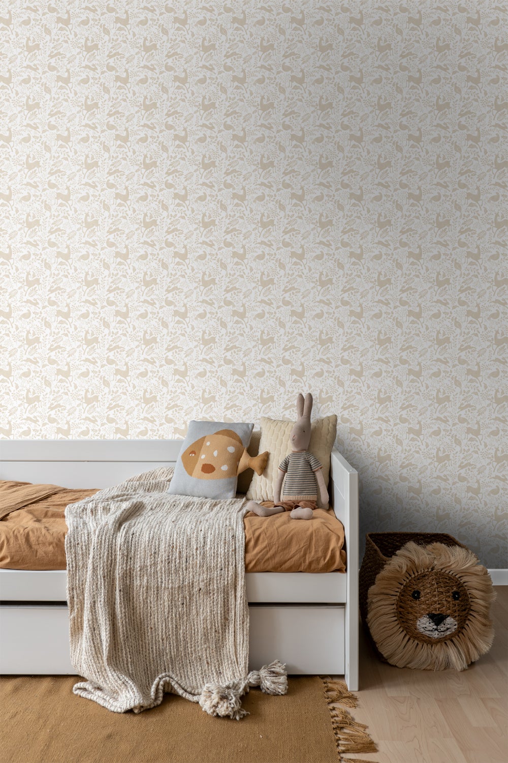 Papier peint forêt avec des animaux de la forêt beige - 50 x 900 cm - ESTAhome - 2